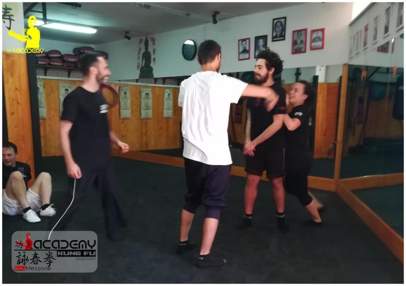 Kung Fu Italia Caserta Frosinone Foggia wing chun ving tjun arti marziali sanda tai chi difesa personale Sifu Mezzone (1)